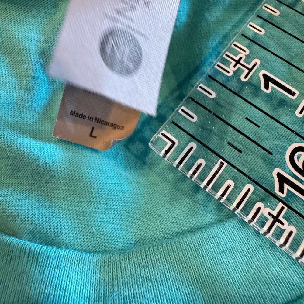 RARE VGT Hunt for Neptune Casino Slot Turquoise Graphic T-Shirt Sz L - Picture 10 of 12